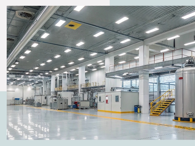 Освещение ангаров в Кореновске от 622 руб. - Эффективные решения