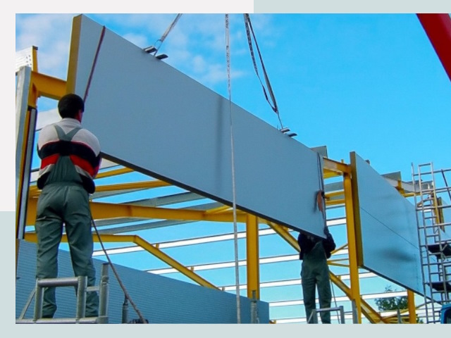 Монтаж сэндвич-панелей в Кореновске от 622 руб.