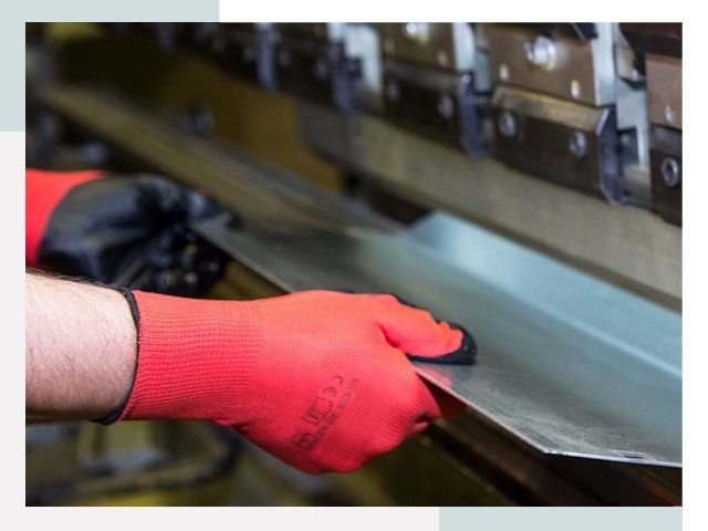 Гибка металла в Кореновск от 622 руб. - Надёжно и быстро